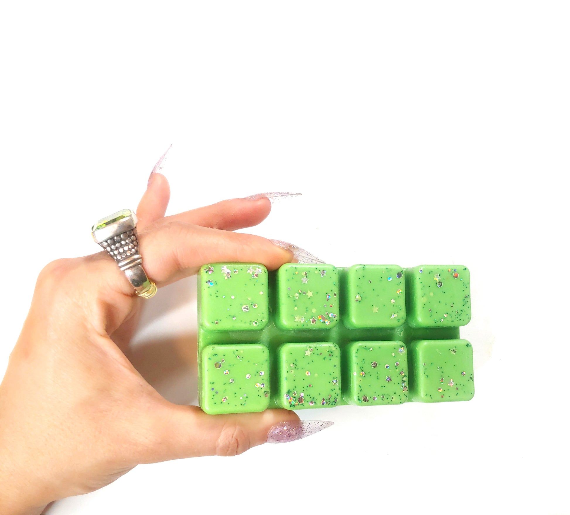 Crystal Jungle wax melts. White floral, dewy nectar scented wax melts.